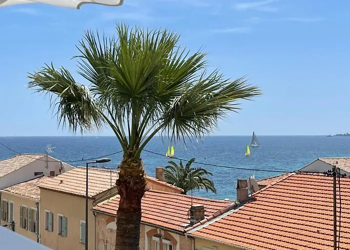 Cannes Pointe Croisette : Superbe Logement Vue Mer